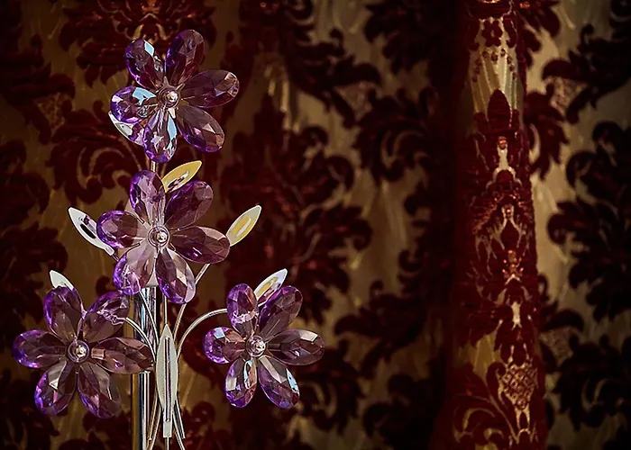 Lux Benak - Barbara アパート *