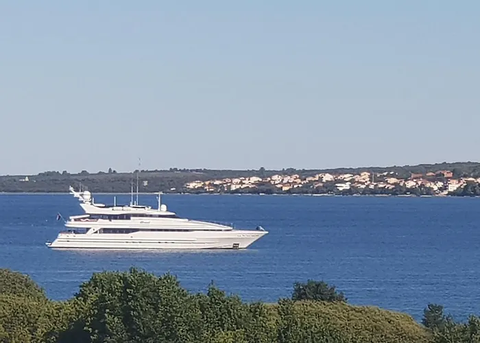 Lux Benak - Barbara * Zadar