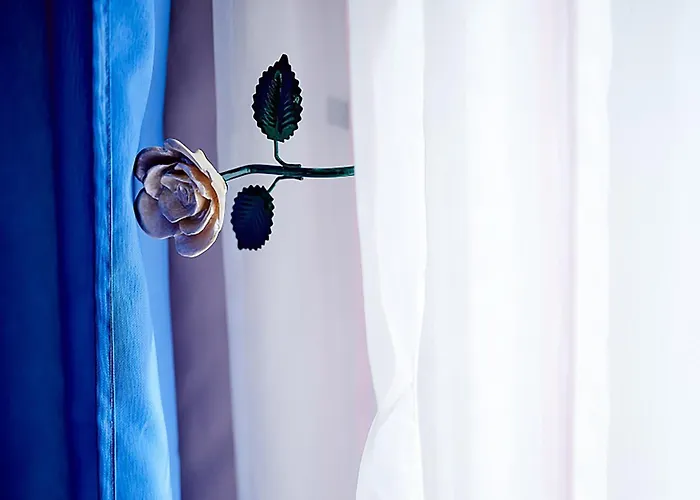 Lux Benak - Barbara *